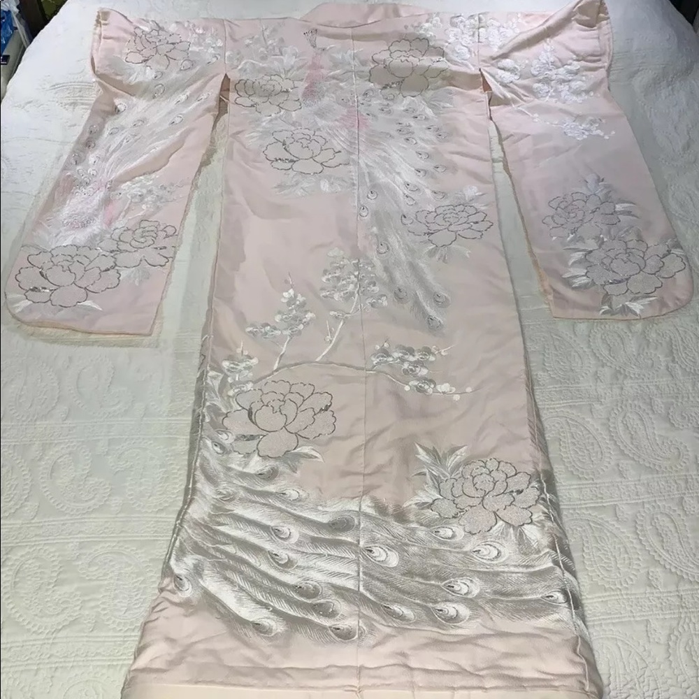 Vintage wedding ceremony kimono peacocks